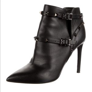 VALENTINO Rock Studded Black Leather Booties 37.5